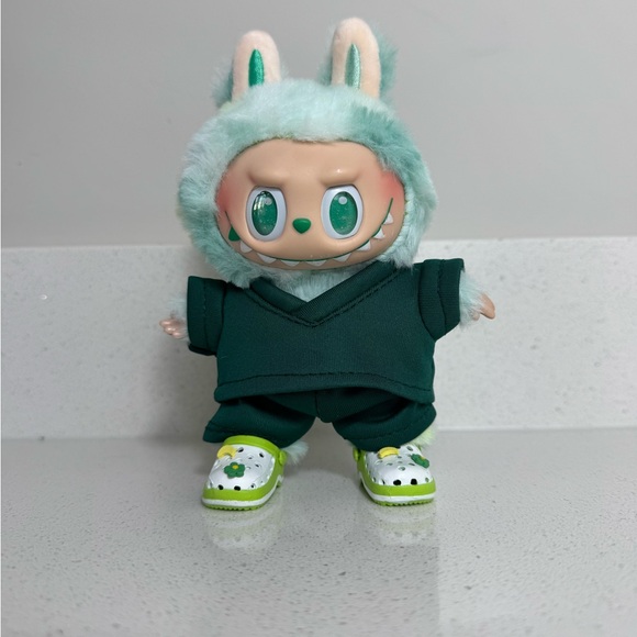 Private Label Handbags - LABUBU FASHION OUTFIT, NEW 🆕